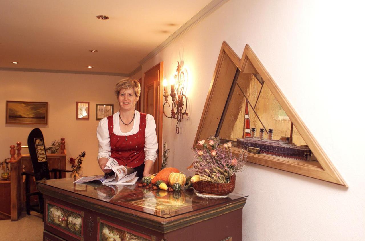 Pension Lachmayr カプルーン エクステリア 写真